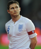 Chelsea to offer Lampard new contract Chelsea to offer Lampard new contract